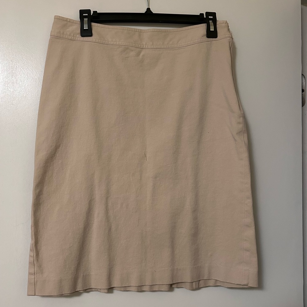 Gap khaki pencil skirt, cotton-spandex blend, women’s size 10
